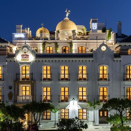 Hotel El Pilar Andalucia Estepona Exterior photo